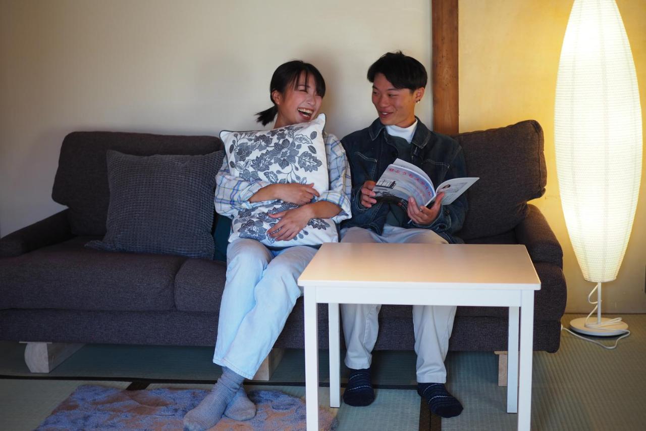 岡邸 Apartment Tonosho  Екстериор снимка